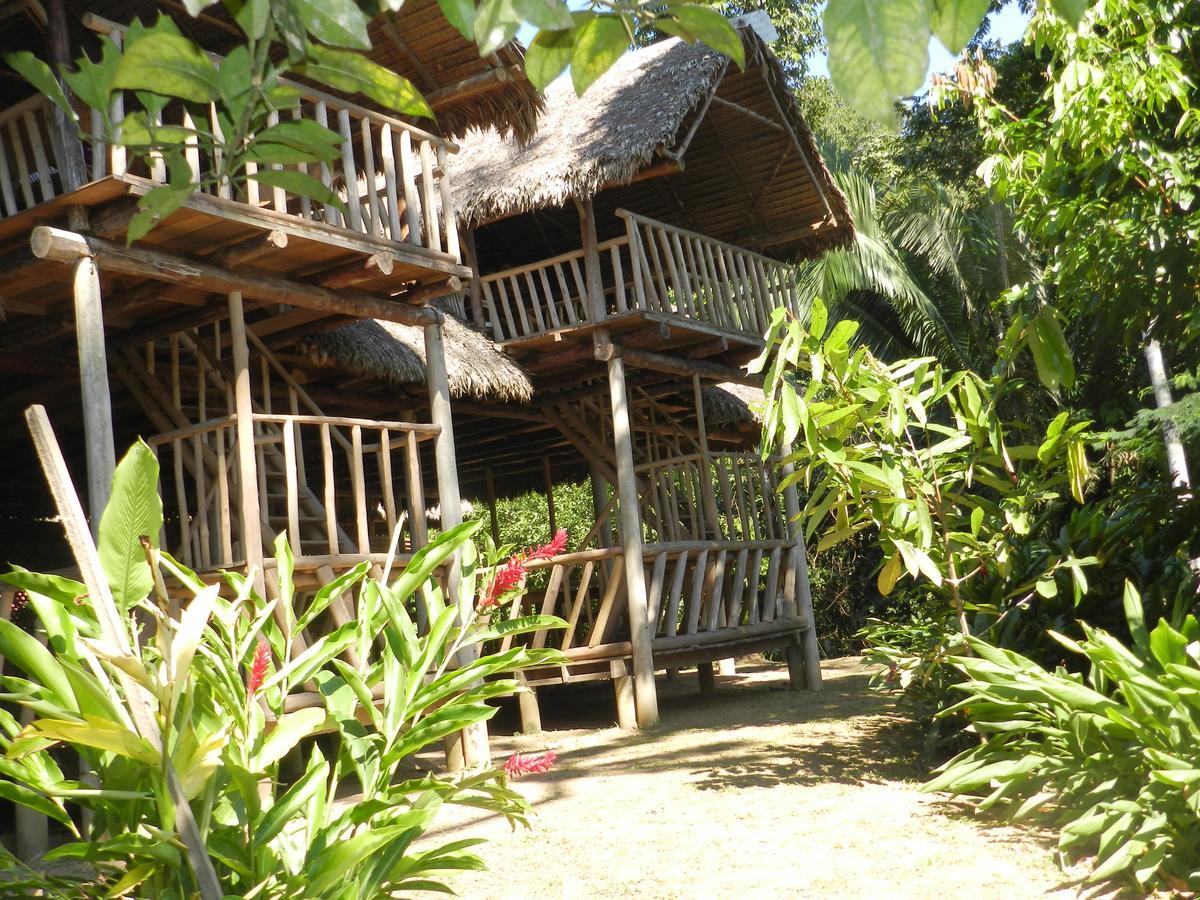 Tres Chimbadas Lake Lodge Tambopata Exterior foto