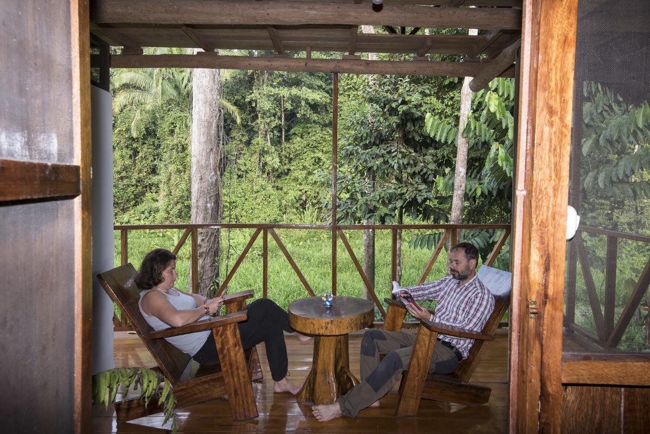 Tres Chimbadas Lake Lodge Tambopata Exterior foto